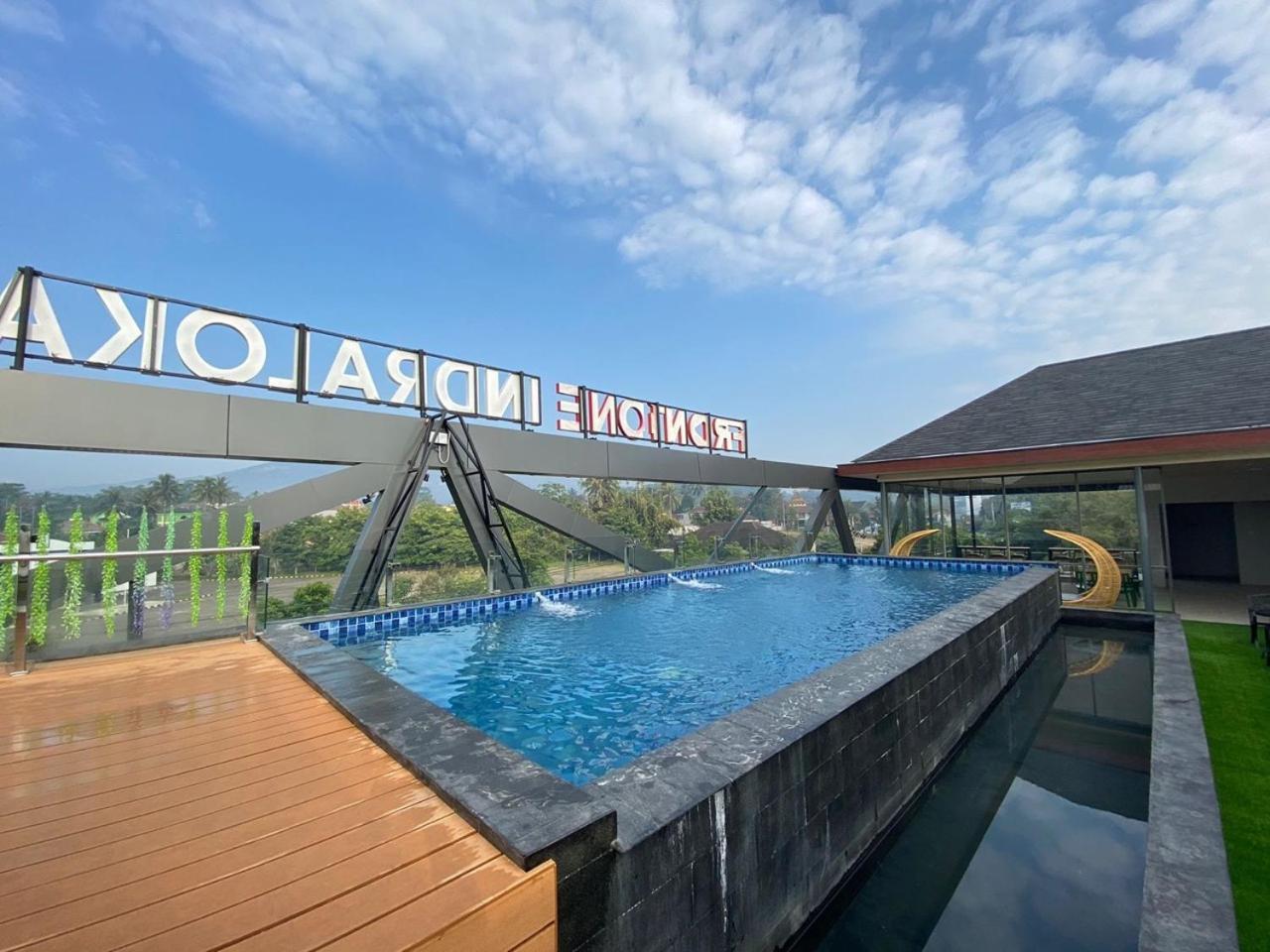 Front One Resort Indraloka Temanggung Zewnętrze zdjęcie